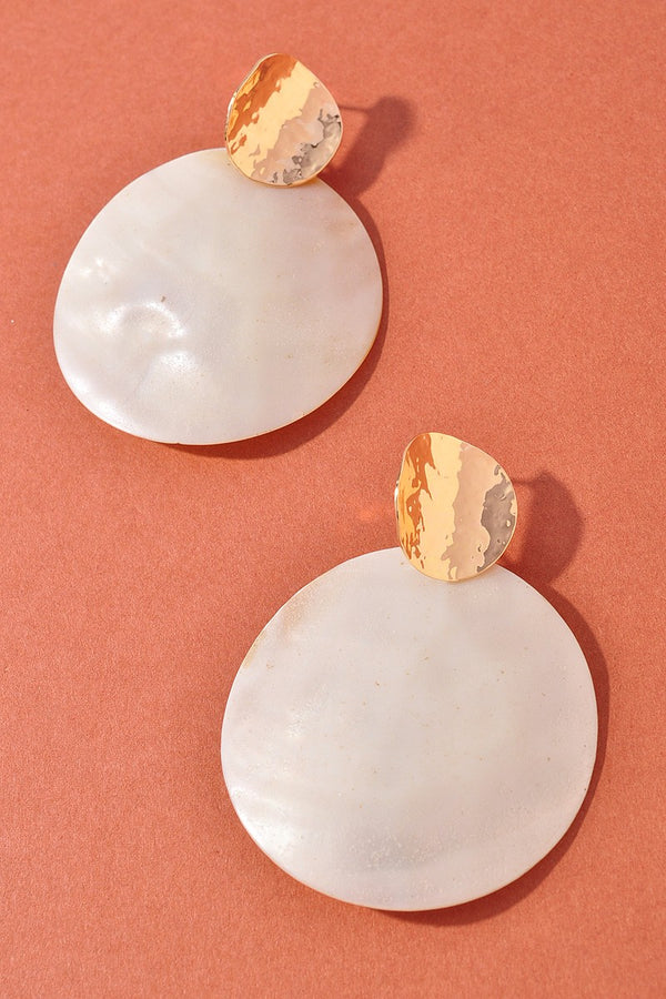 Shell Round Earrings