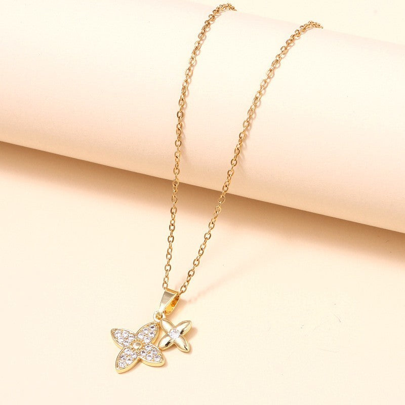 Stella Necklace