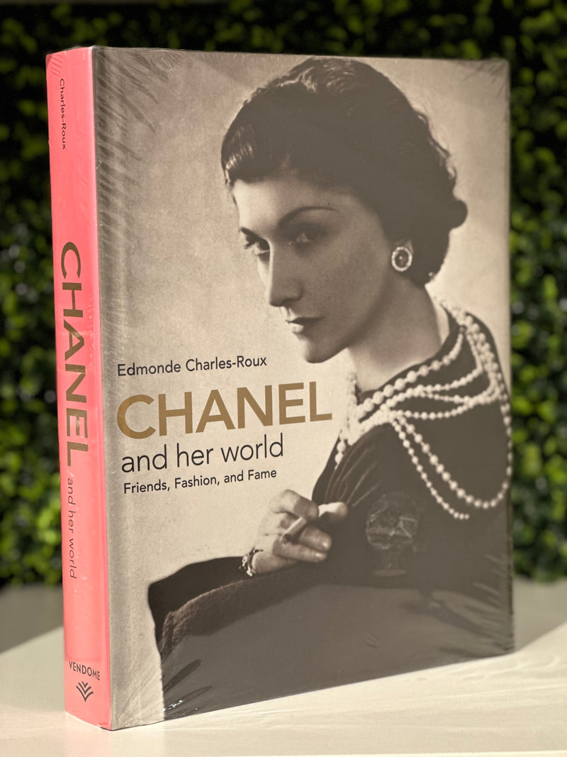 Chanel and Her World - TABLE BOOK