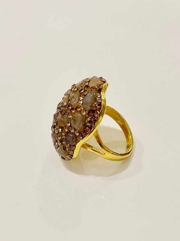 Stones Vintage Ring