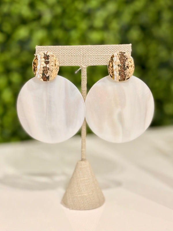 Shell Round Earrings
