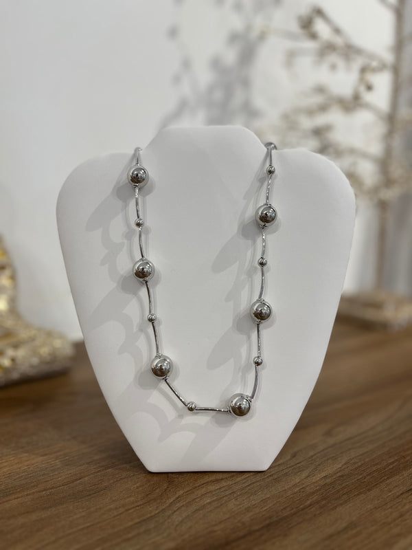 Mila Necklace