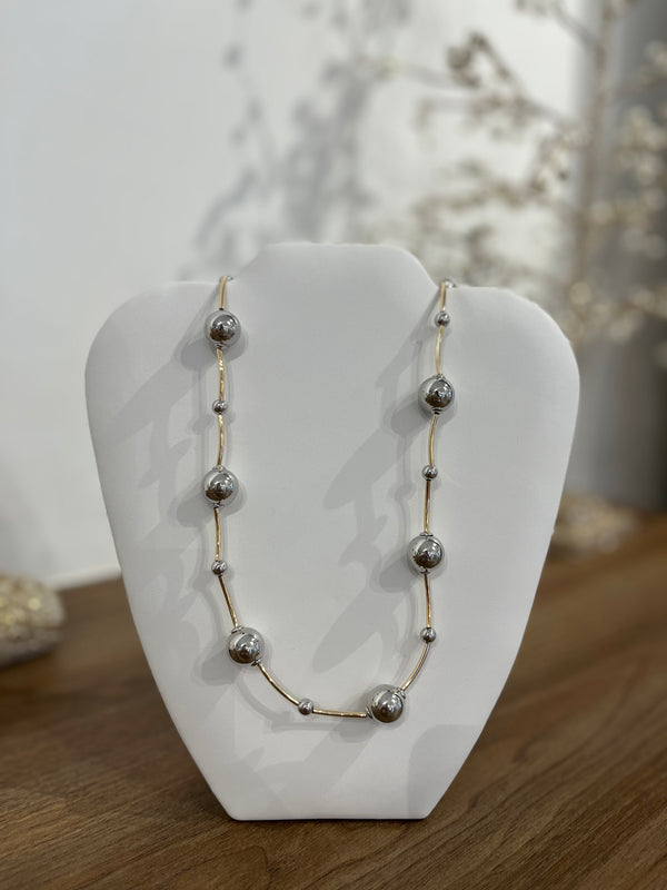 Mila Necklace