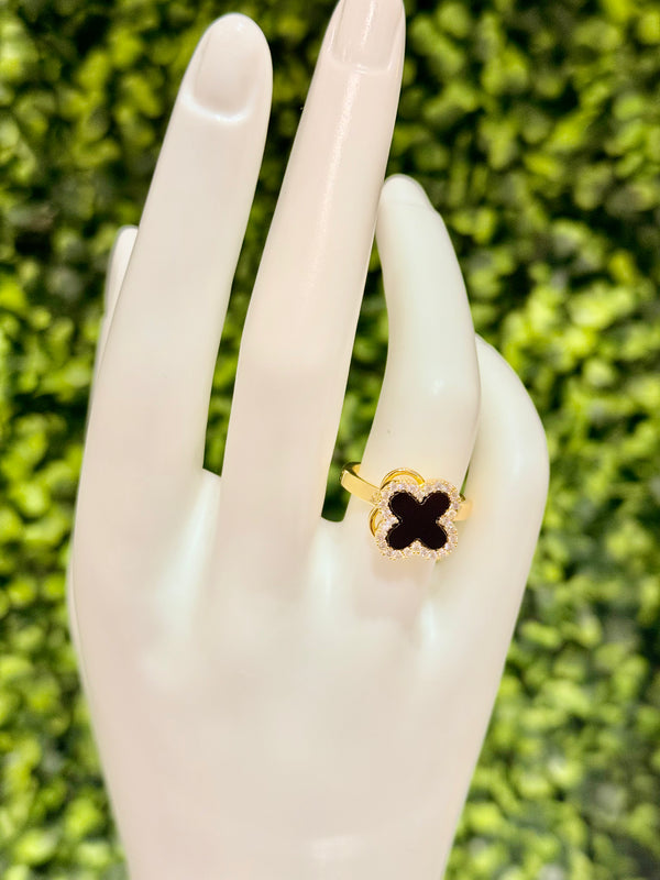 Clover Rotative Ring